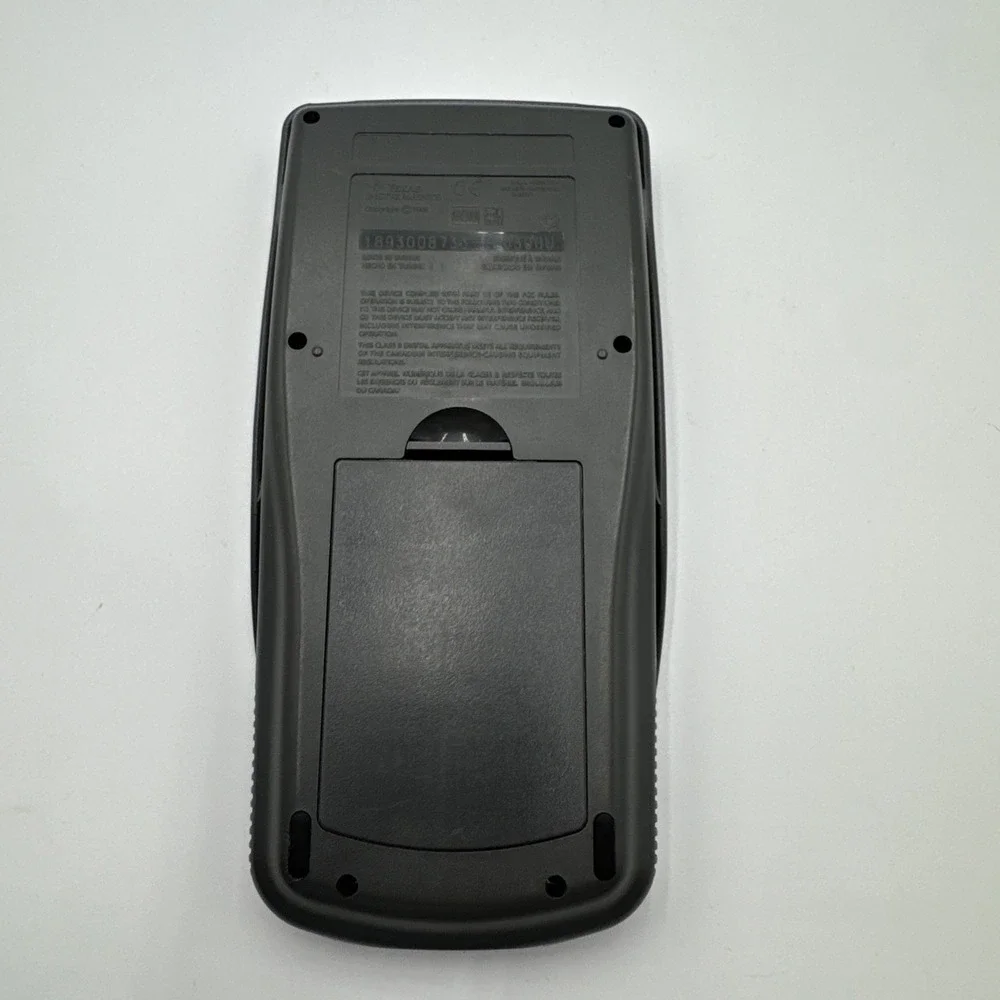 Texas Instruments TI-82 Graphing Calculator Works